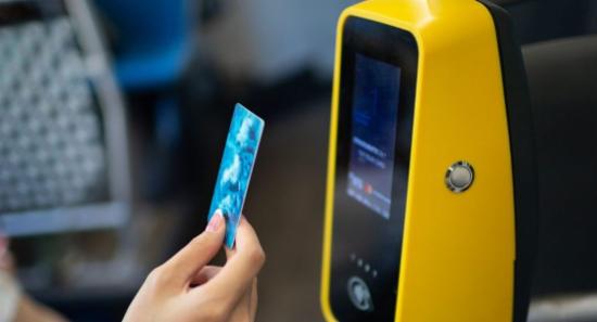 Bus Fares to Be Paid by Bank Cards